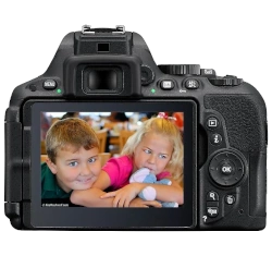 Nikon D5500 camera
