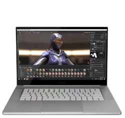 Razer Blade 15 Studio 4K OLED Core i7-9750H RTX 5000 laptop