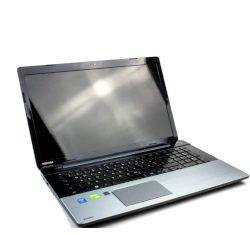 Toshiba Satellite L870, 875 Intel Core i3 laptop