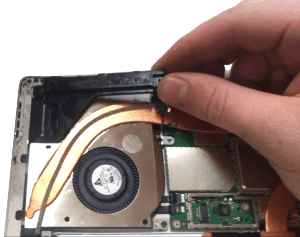 Microsoft Surface Pro 4 1724 tablet disassembly step 9