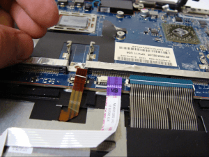HP Sleekbook m6 k010dx Laptop Disassembly Guide Step 15