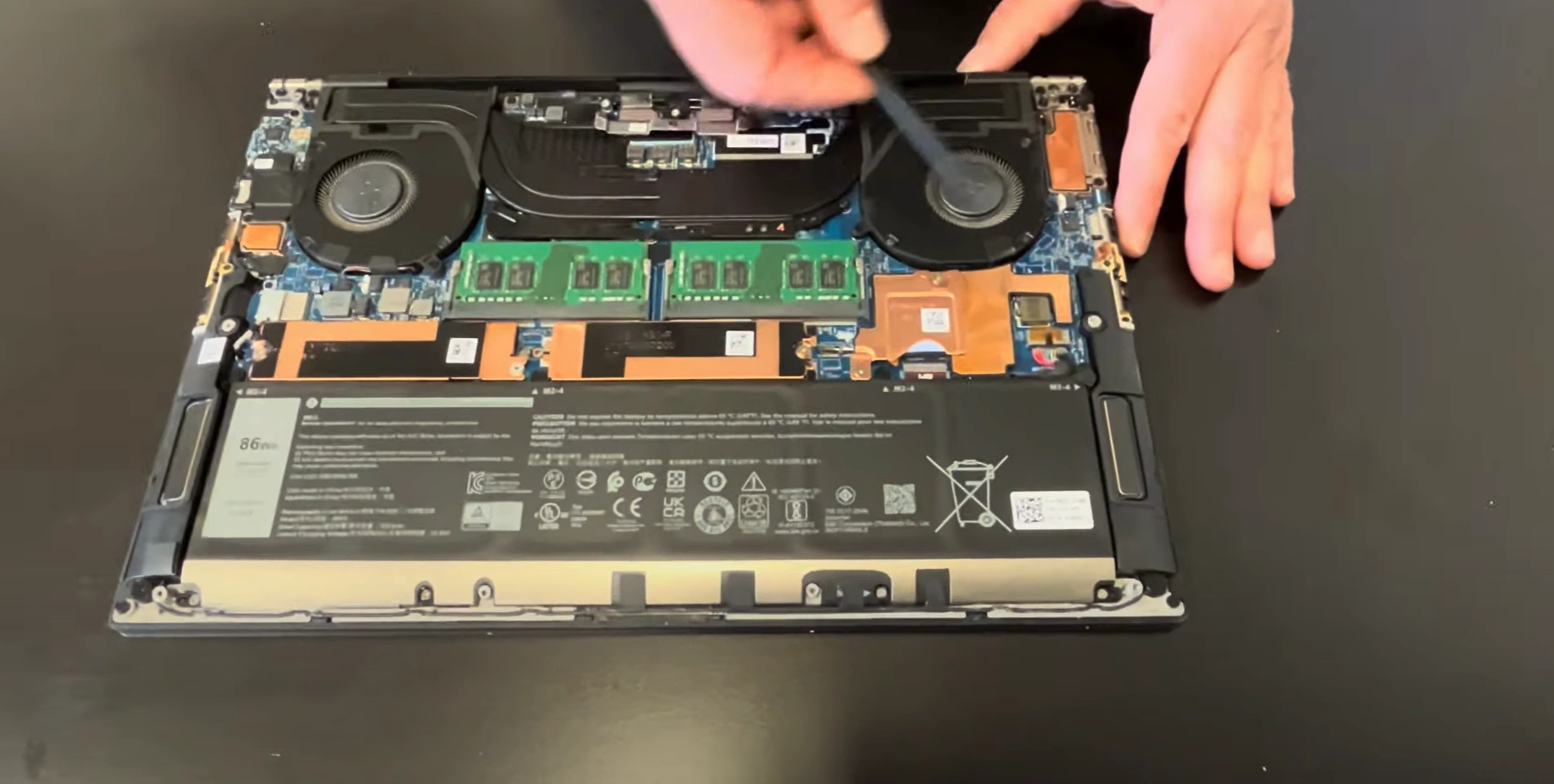 how-to-fix-upgrade-dell-precision-5560-disassembly-guide-for-ssd-ram-battery-lcd